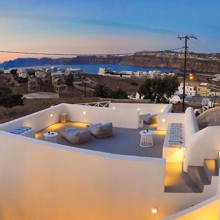 Golden Stone Santorini Suites อาโกรตีรี ภายนอก รูปภาพ