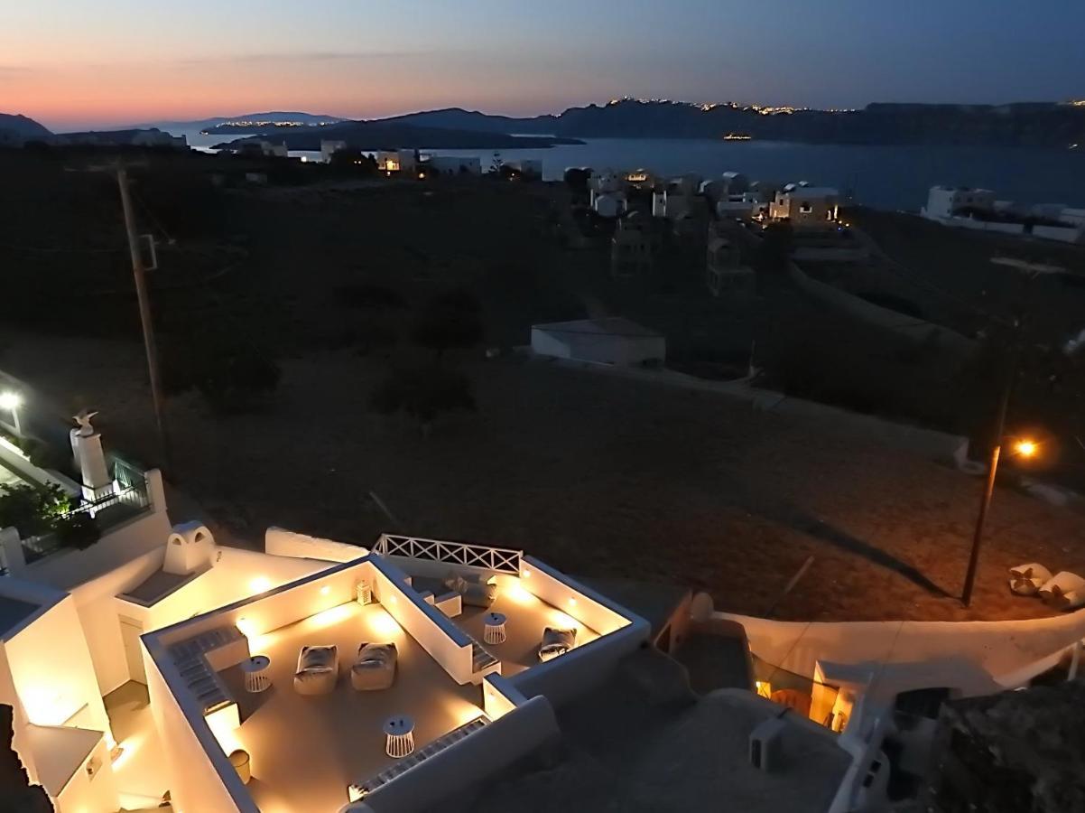 Golden Stone Santorini Suites อาโกรตีรี ภายนอก รูปภาพ